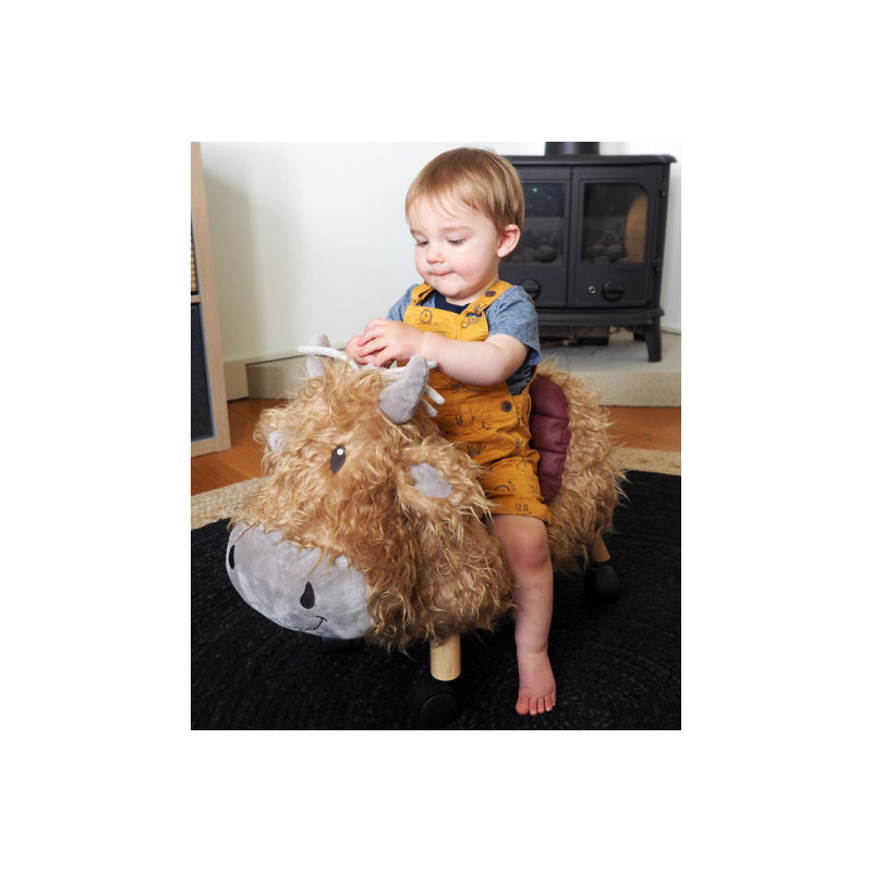 Little Bird Told Me - Hubert, åkdjur