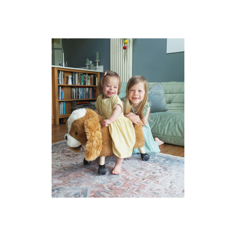 Little Bird Told Me - Peanut Pup, åkdjur