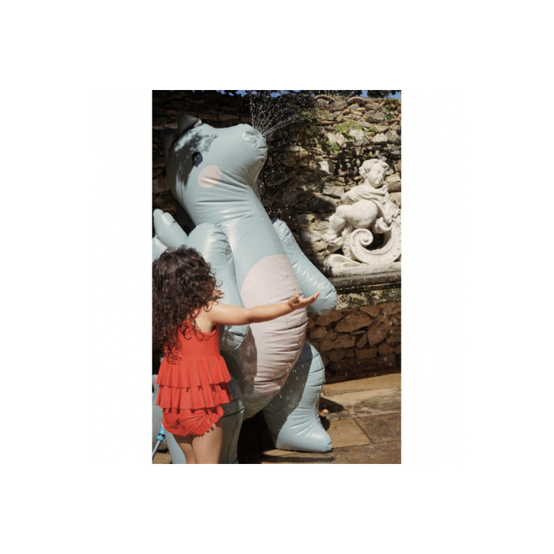 Konges slöjd - Vattenspridare, Dragon