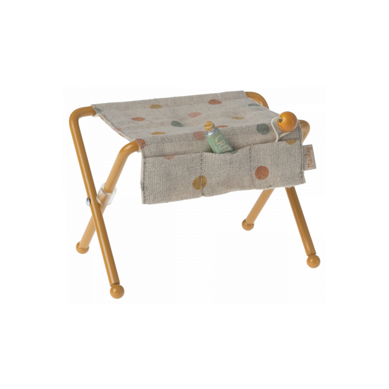 Maileg - Nursery table, Baby mouse - Ocher