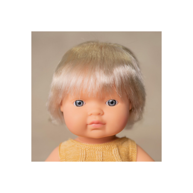 Miniland - Docka Olivia med sparkdräkt, 38 cm