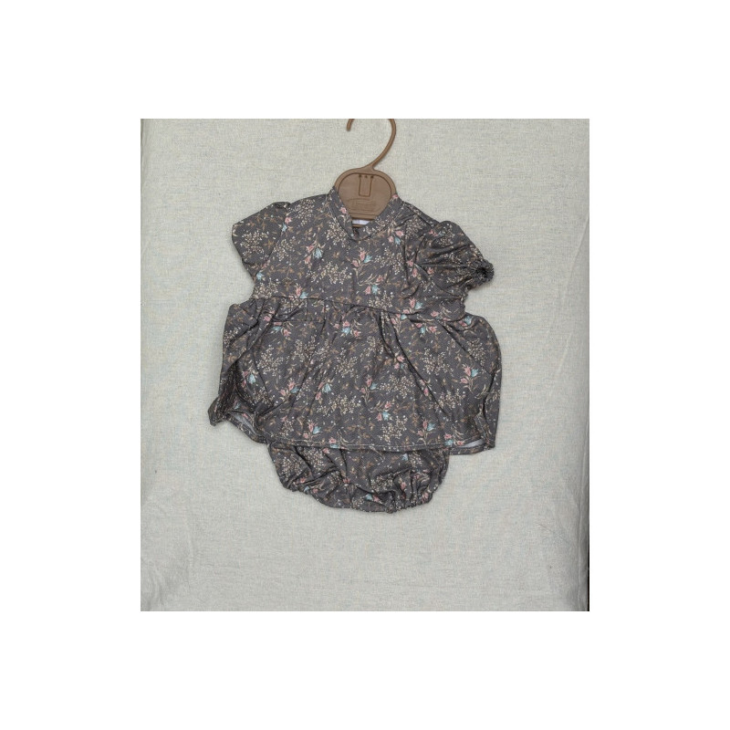 Llorens spansk docka - Kläder - Blommig grå klänning