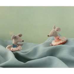 Maileg - Beach mouse with float, Little sister - Flower