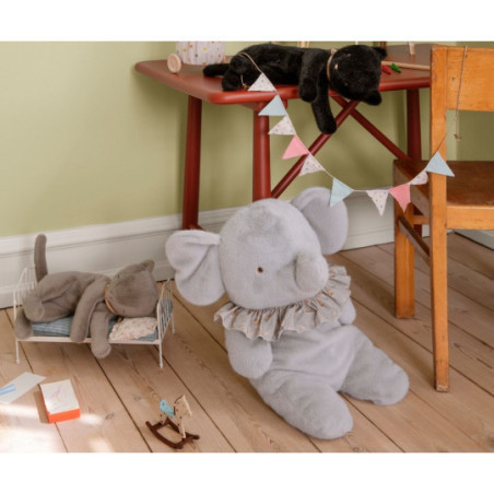 Maileg - Sleeping kitten, Medium - Black