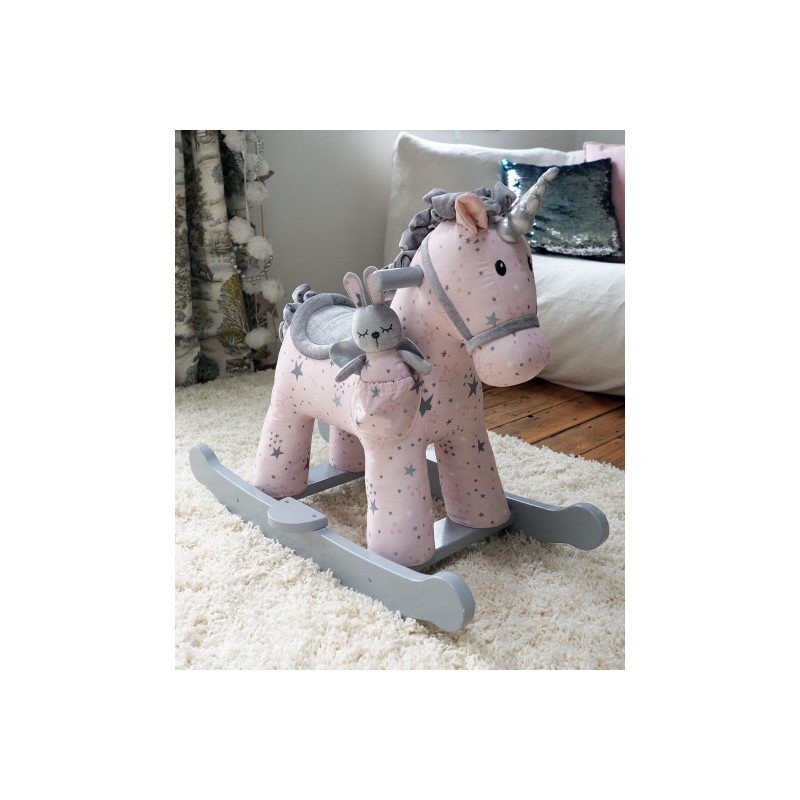 Little Bird Told Me - Celeste & Fae, gungande enhörning