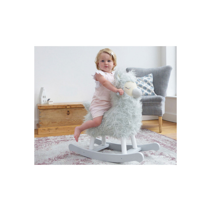 Little Bird Told Me - Gungdjur, Lama Rio