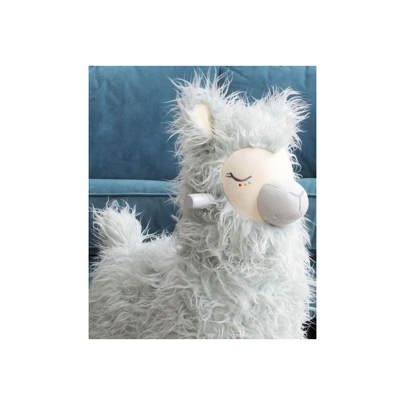 Little Bird Told Me - Gungdjur, Lama Rio